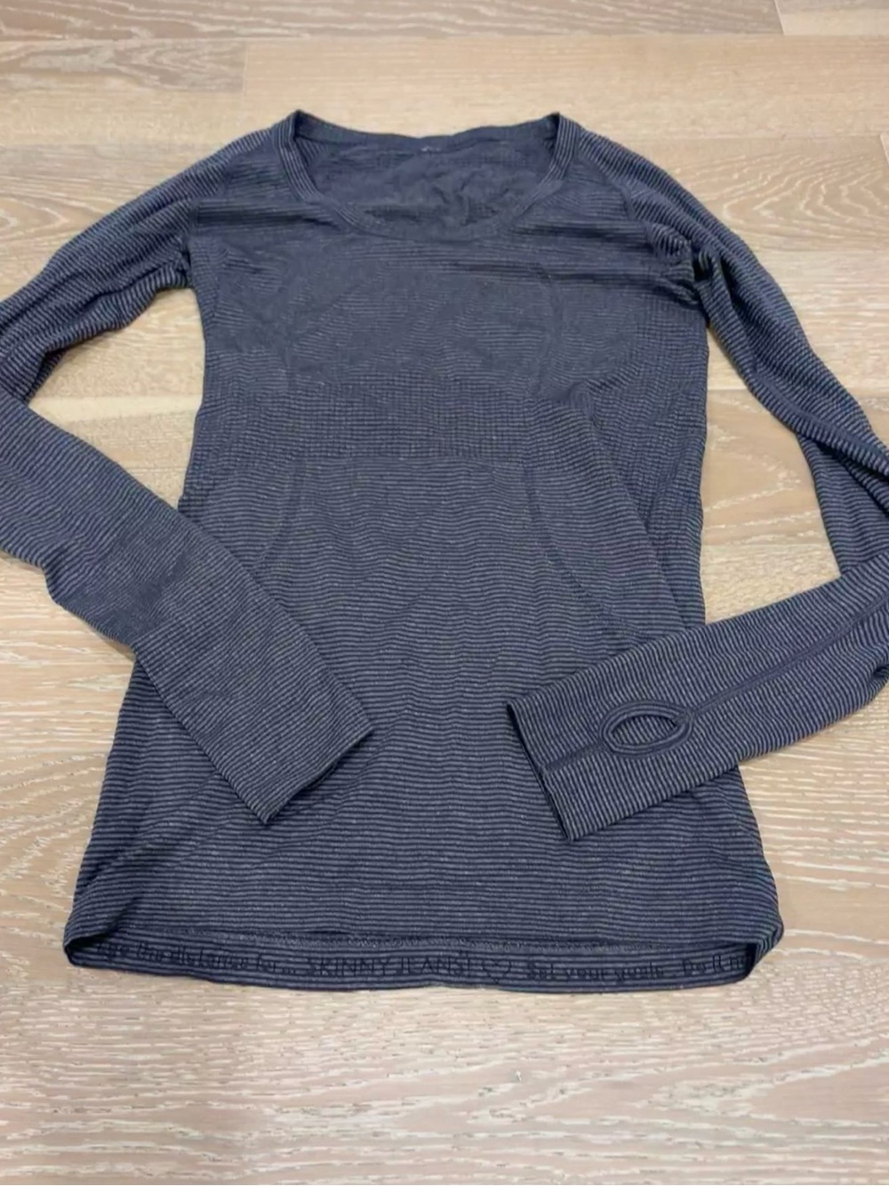 lululemon athletica Long Sleeve Striped swiftly tech hip length